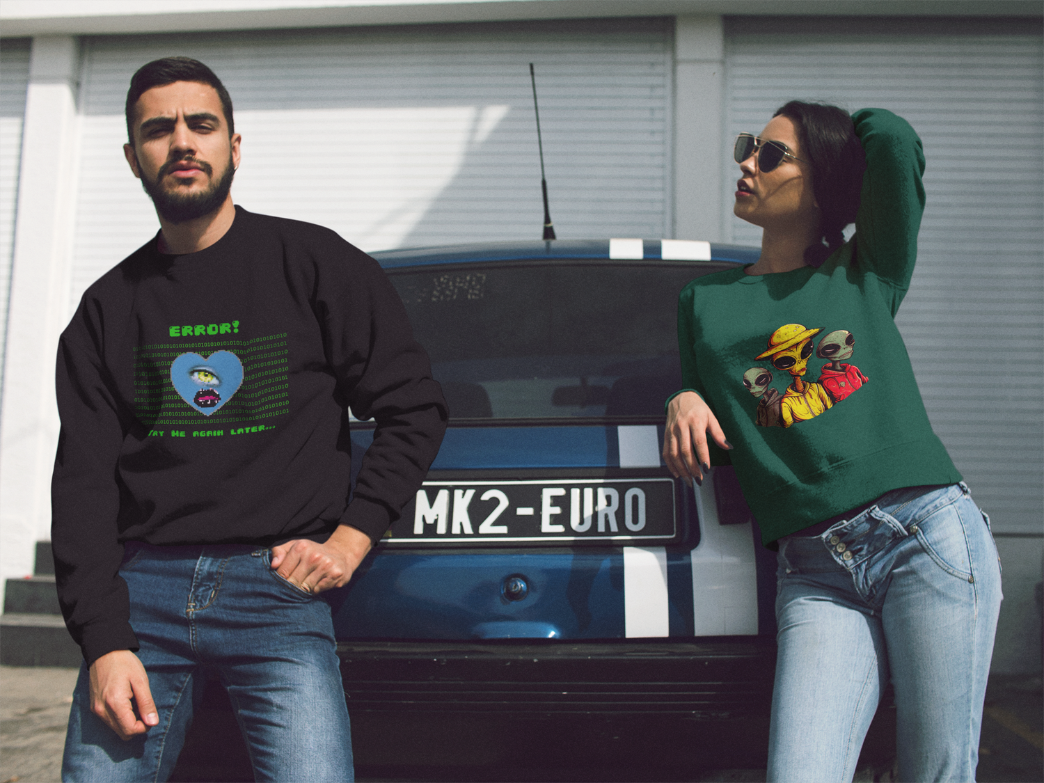 SWEATSHIRTS & SWEATERS